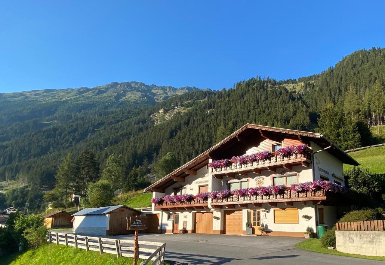 Appartamento Haus Marita Sankt Leonhard im Pitztal Esterno foto